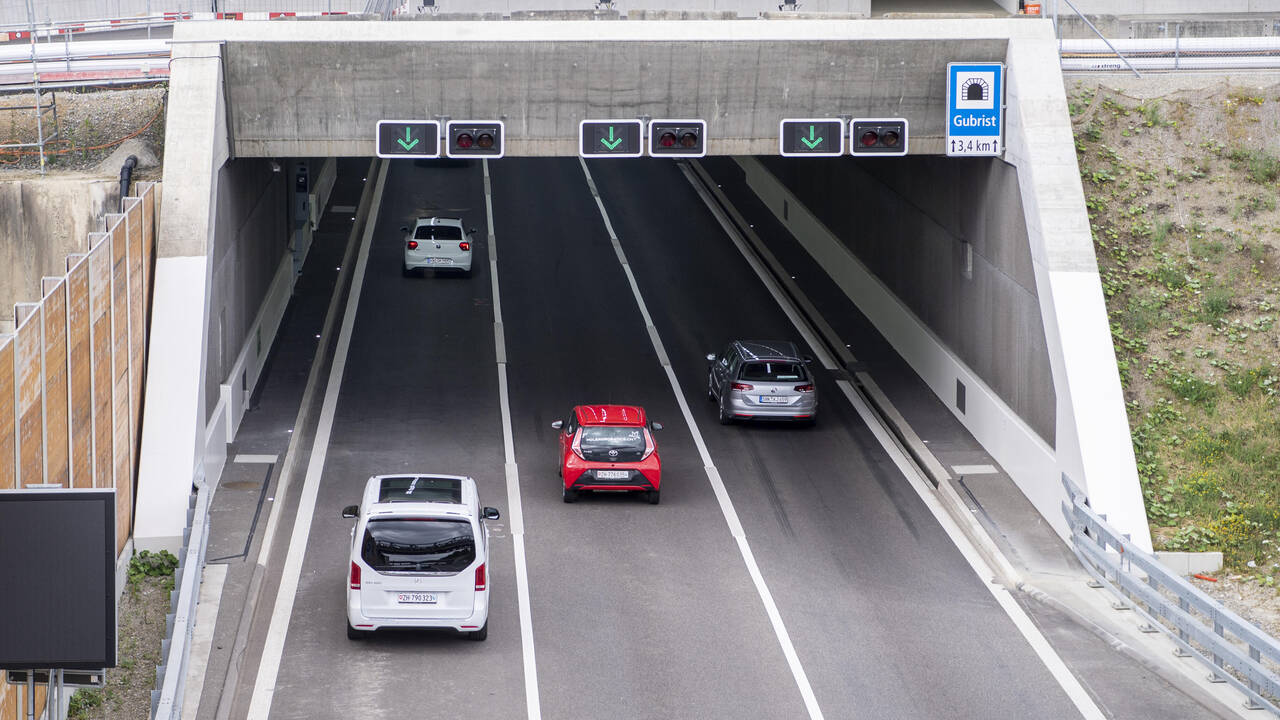 découvrez les marques autos suisses incontournables en 2025. explorez l'innovation, le design et la performance des véhicules suisses, alliant qualité artisanale et technologie de pointe pour un avenir automobile prometteur.